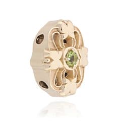 SL618 14kt Yellow Gold Peridot angle
